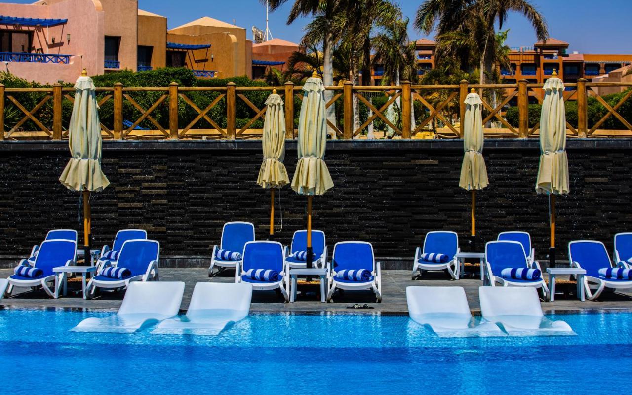 Cancun Sokhna Resort & Villas Айн-Сохна Экстерьер фото