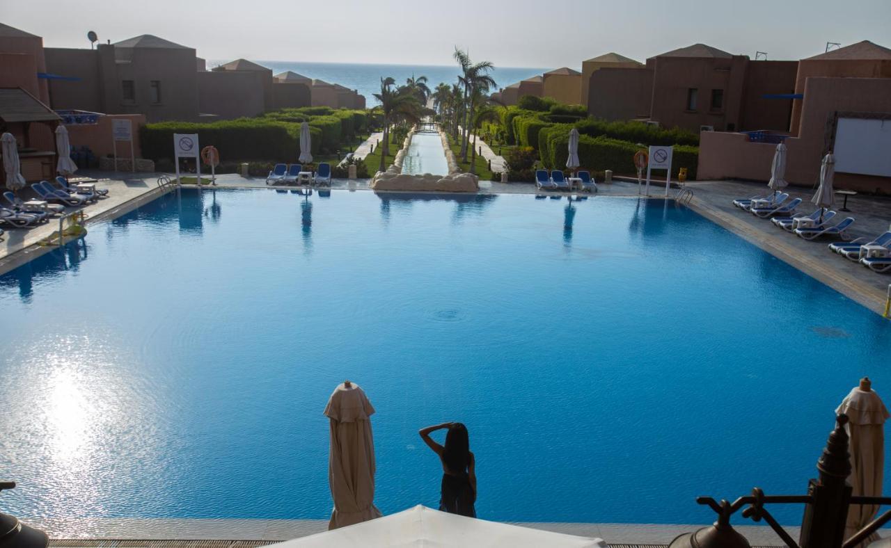 Cancun Sokhna Resort & Villas Айн-Сохна Экстерьер фото