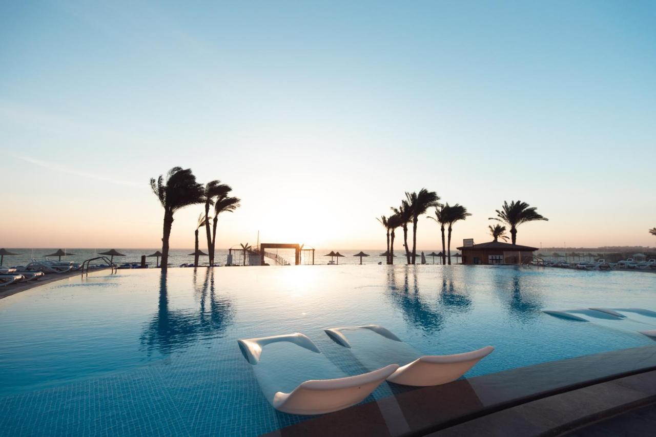 Cancun Sokhna Resort & Villas Айн-Сохна Экстерьер фото